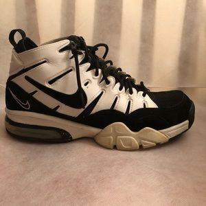 nike air trainer max 2